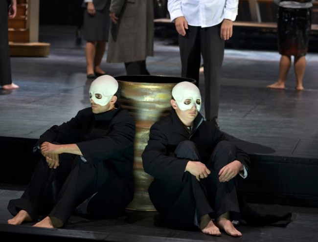 Operetta - a parody of operettas in Budapest's Nemzeti Színház. (Photo: Beatrix Gergely.)