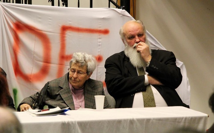 DEKA's Sunday meeting in Budapest, with founders Zsuzsa Ferge and Rev. Gábor Iványi (Photo: Facebook)