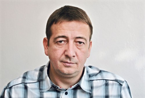 Zsolt Bayer is one of the most vile, openly racist publicists in Hungary. And he is not associated with Jobbik. Mr. Bayer is not only a founder of the ruling Fidesz party, but also a close friend of Prime Minister Viktor Orbán. 