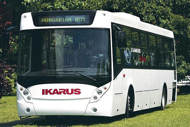 A new Ikarus bus prototype from 2006, presented to representatives of the media. Photo: Péter Istvánfi / iho.hu