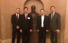 Mr. Tamás Harangozó (MSZP), Mr. Gergely Gulyás (Fidesz), Mr. András Schiffer (LMP), and Mr. Márton Gyöngyösi (Jobbik) at the Kossuth statue in the US Congress building.